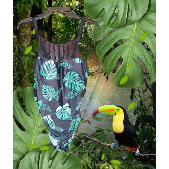 Women's One Piece Swimsuit Size L - Picture 1 of 6